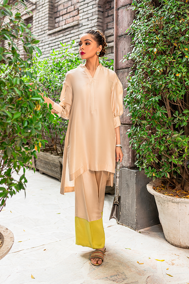 Aida | Zoya & Fatima